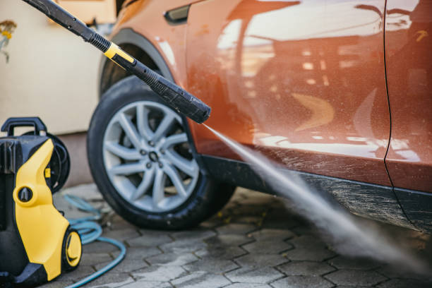Best Commercial Building Pressure Washing  in Bowling Green, MD
