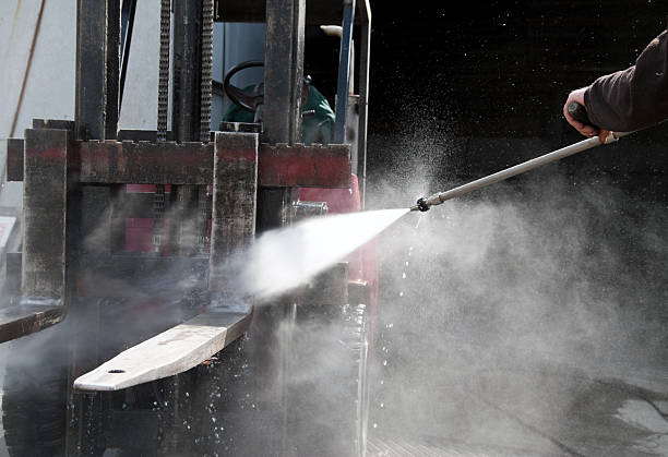 Best Local Pressure Washing Services  in Bowling Green, MD