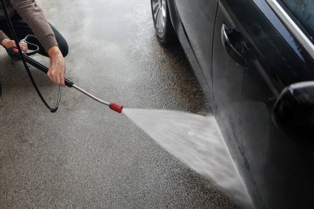 Best Deck Pressure Washing  in Bowling Green, MD